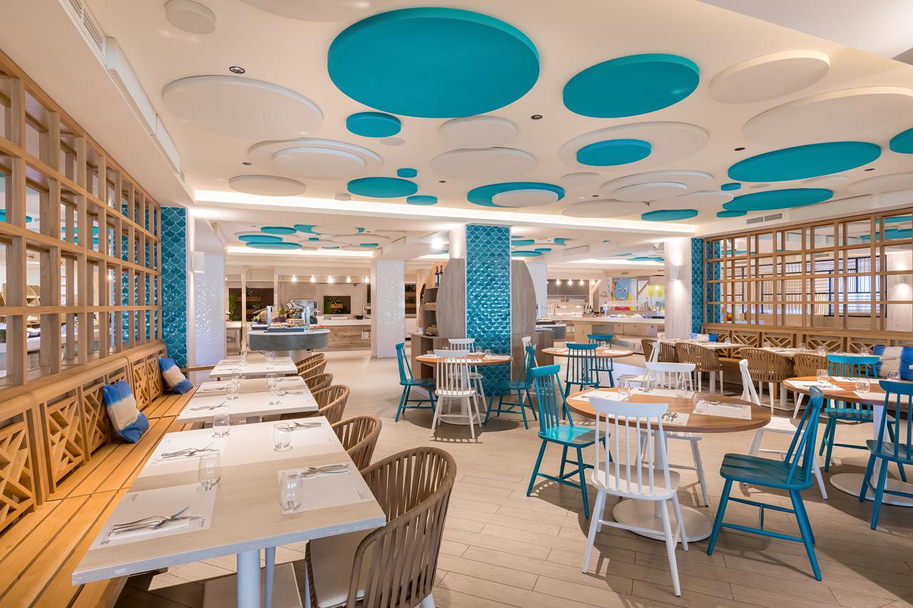 Restaurant met buffetgedeelte in Occidental Torremolinos Playa
